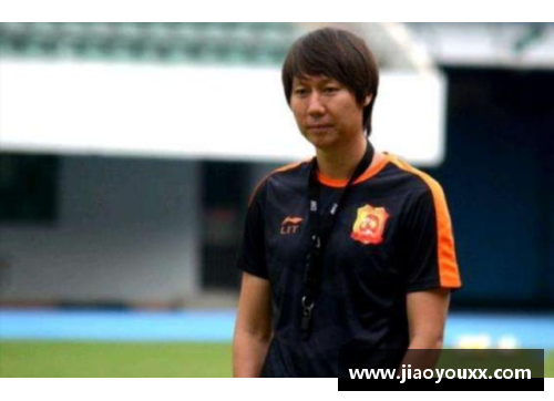 yy易游体育国足主帅李铁：从健力宝到世界杯，埃弗顿与恒大的双重身份 - 副本